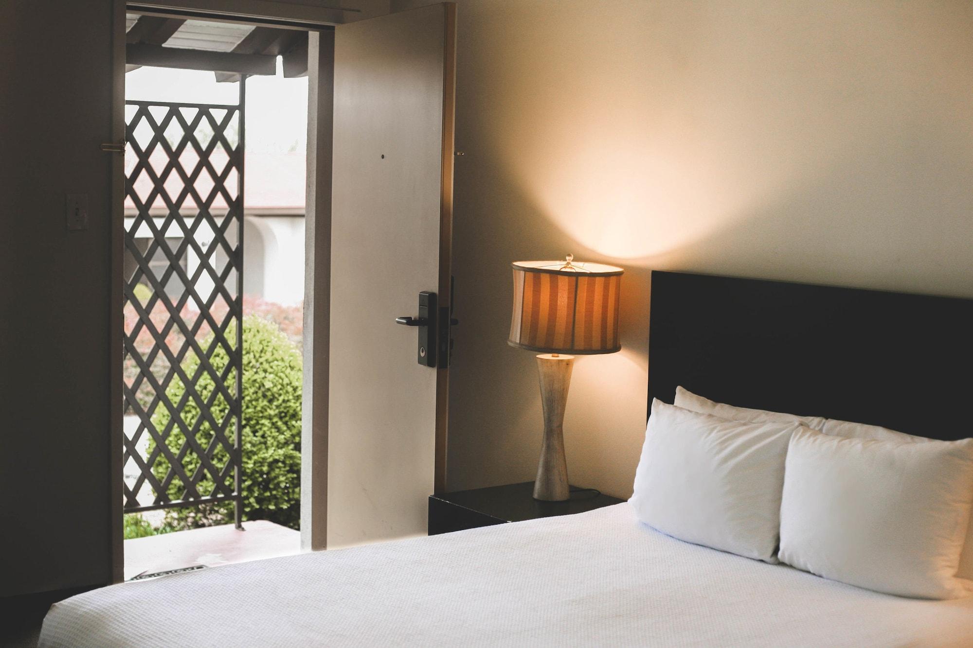 Belmont Hotel Dallas Bagian luar foto